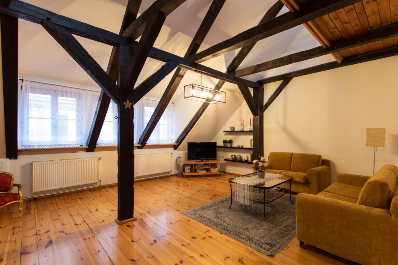 Rose Old Town Apartment Торунь Екстер'єр фото