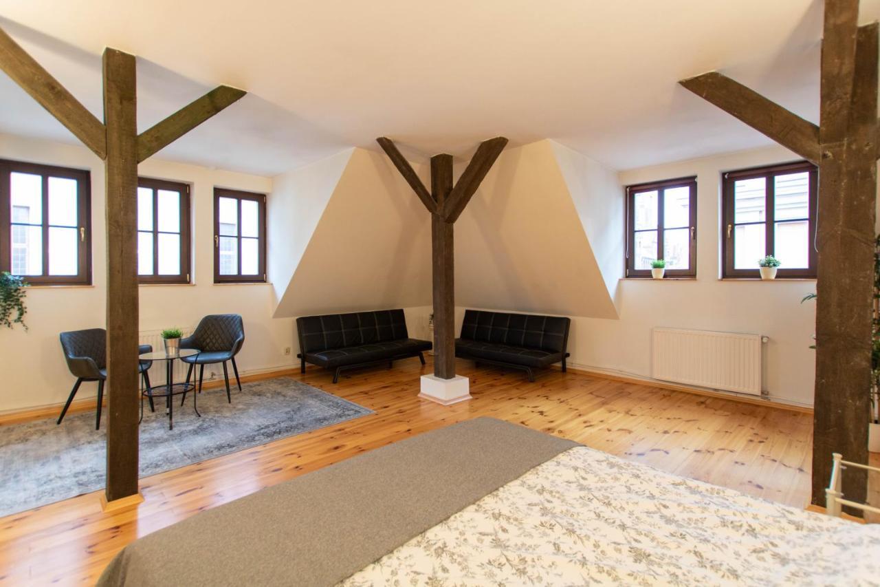 Rose Old Town Apartment Торунь Екстер'єр фото