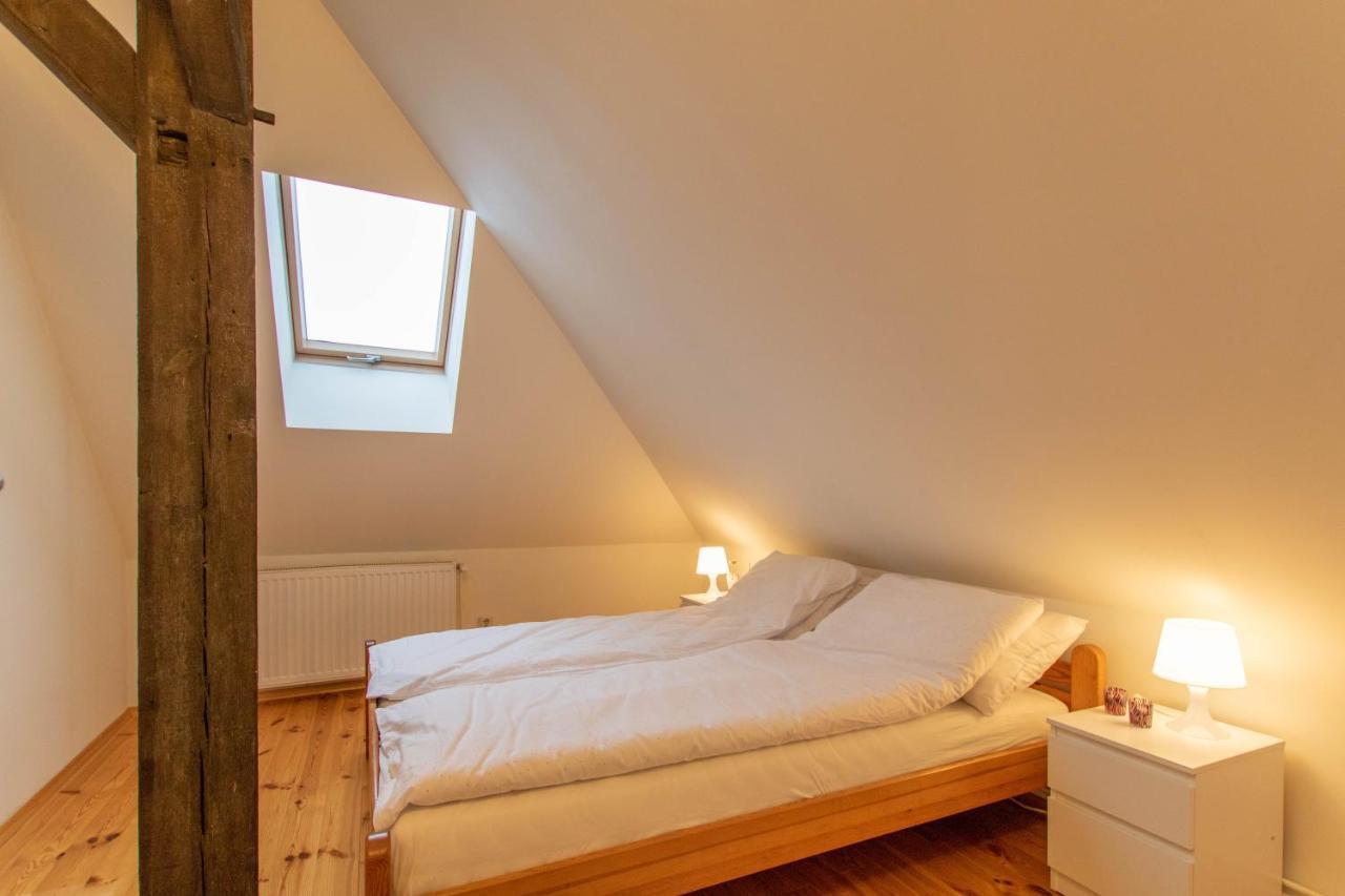 Rose Old Town Apartment Торунь Екстер'єр фото